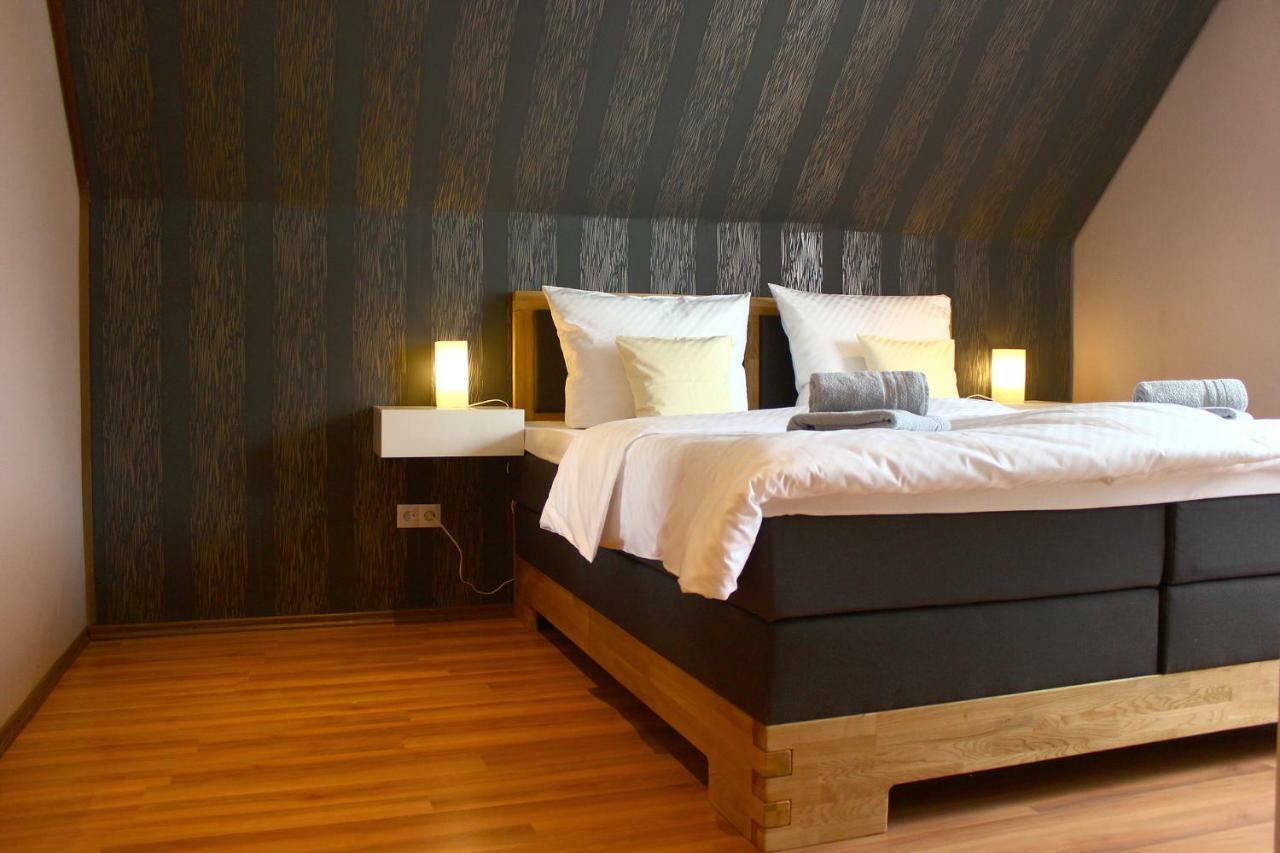 Holiday Home Koetz Guenzburg Ngoại thất bức ảnh